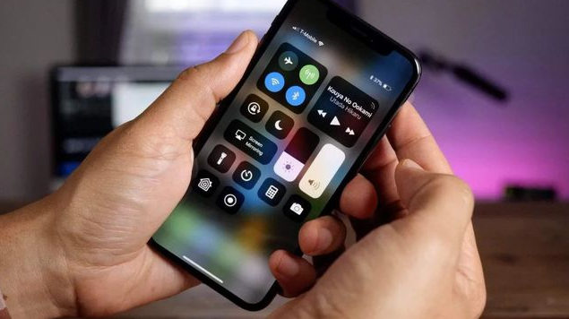 蓝田苹果手机维修分享iPhone 12信号差怎么办 